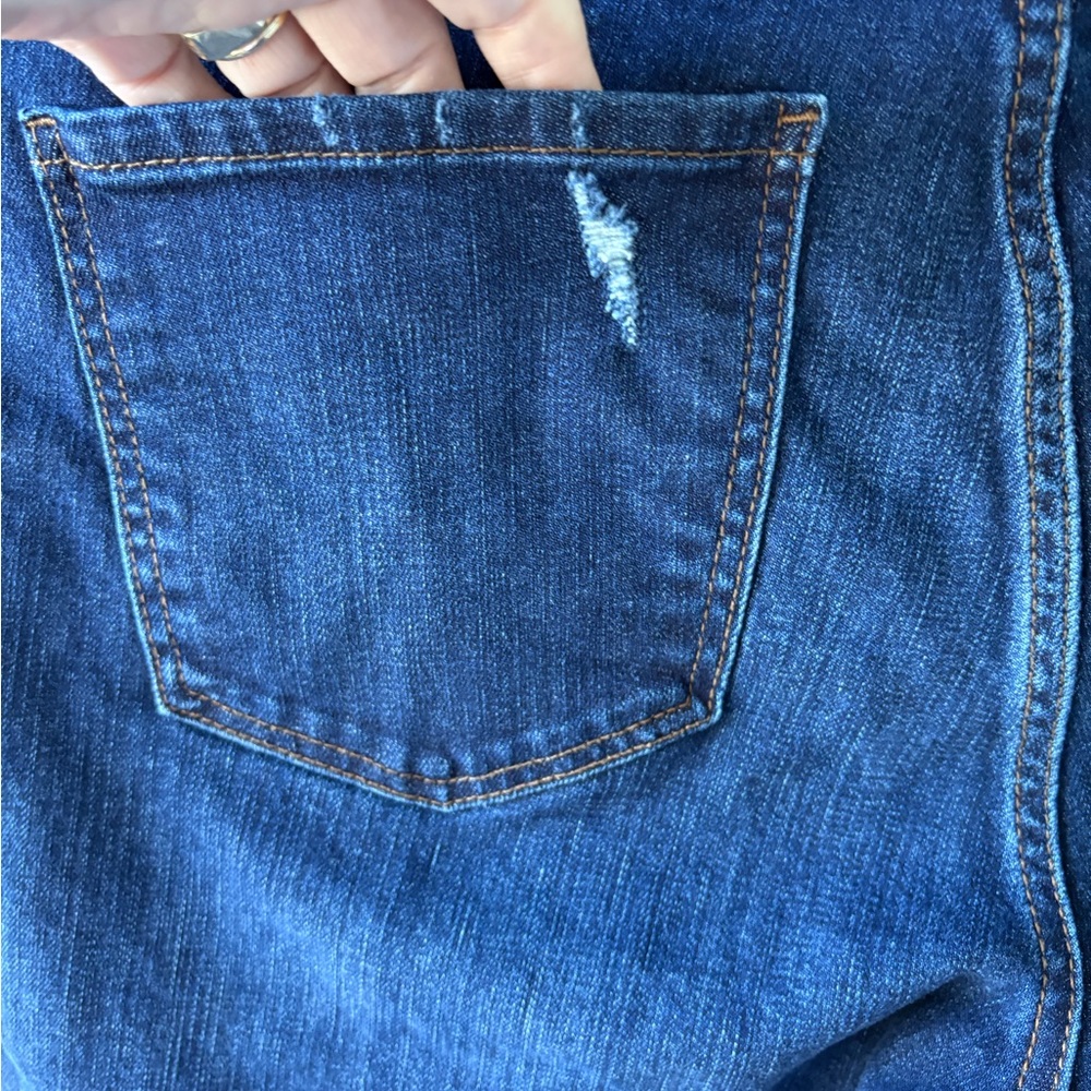 Kut from the Kloth Size 16 Chloe Boyfriend Short Denim Dark Wash Distressed - Picture 6 of 16